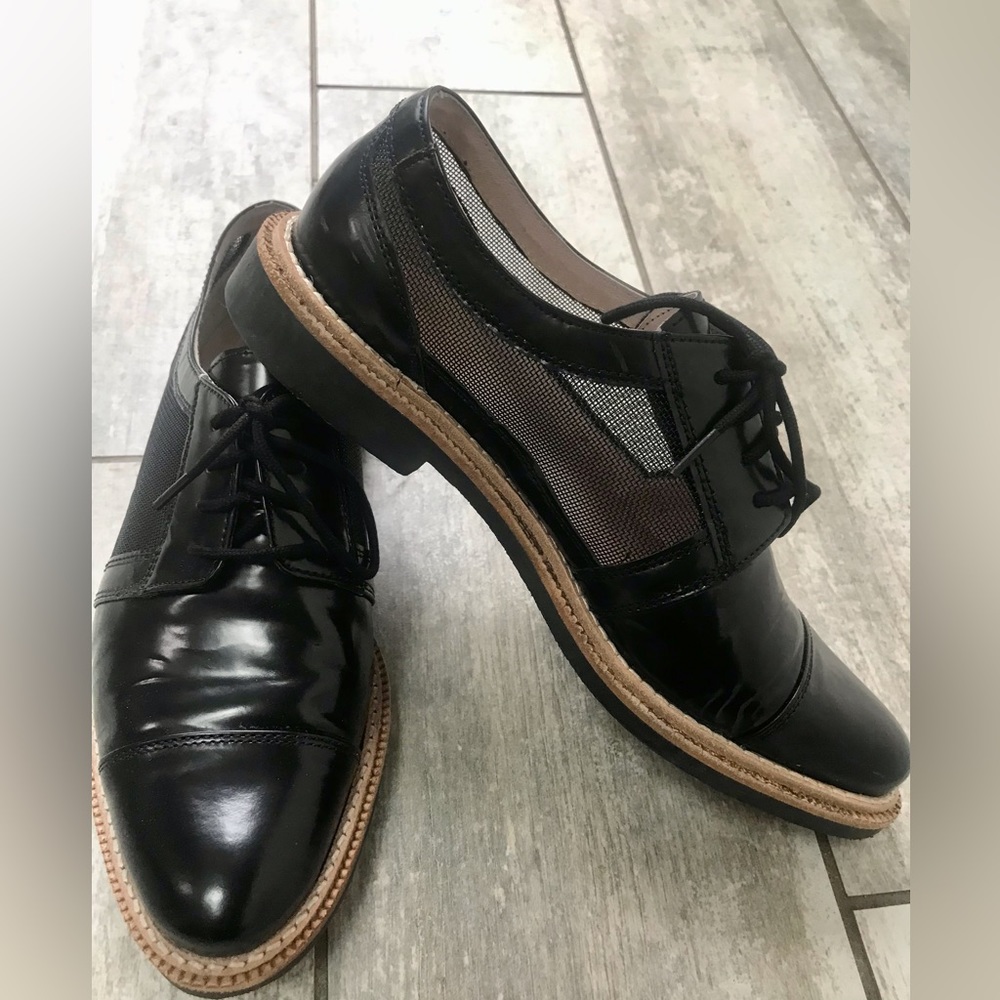 Black Leather/ Mesh Inset Kurt Geiger Shoe Size 6